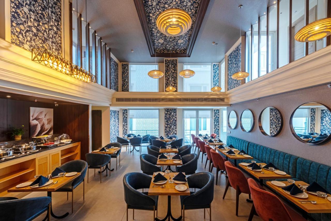 Hotel Saket 27 New Delhi Extérieur photo